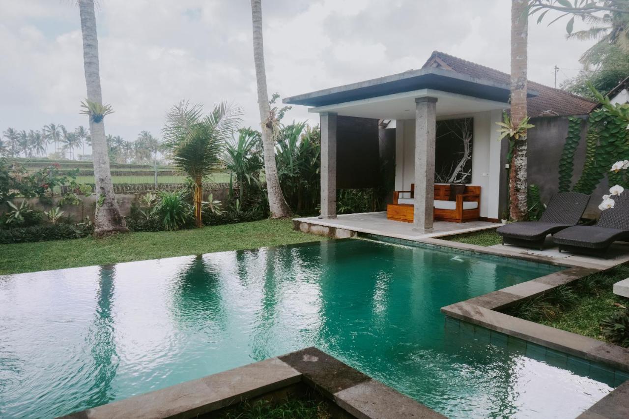 Anggira Villa Ubud Exterior photo