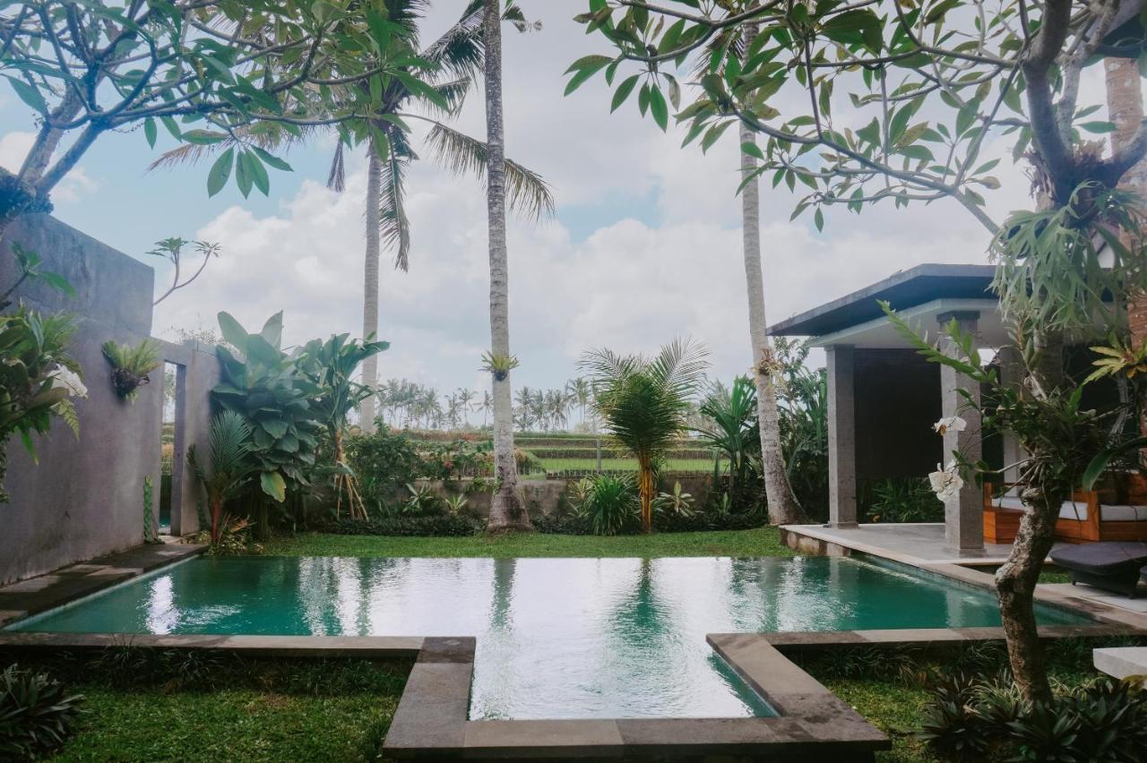 Anggira Villa Ubud Exterior photo